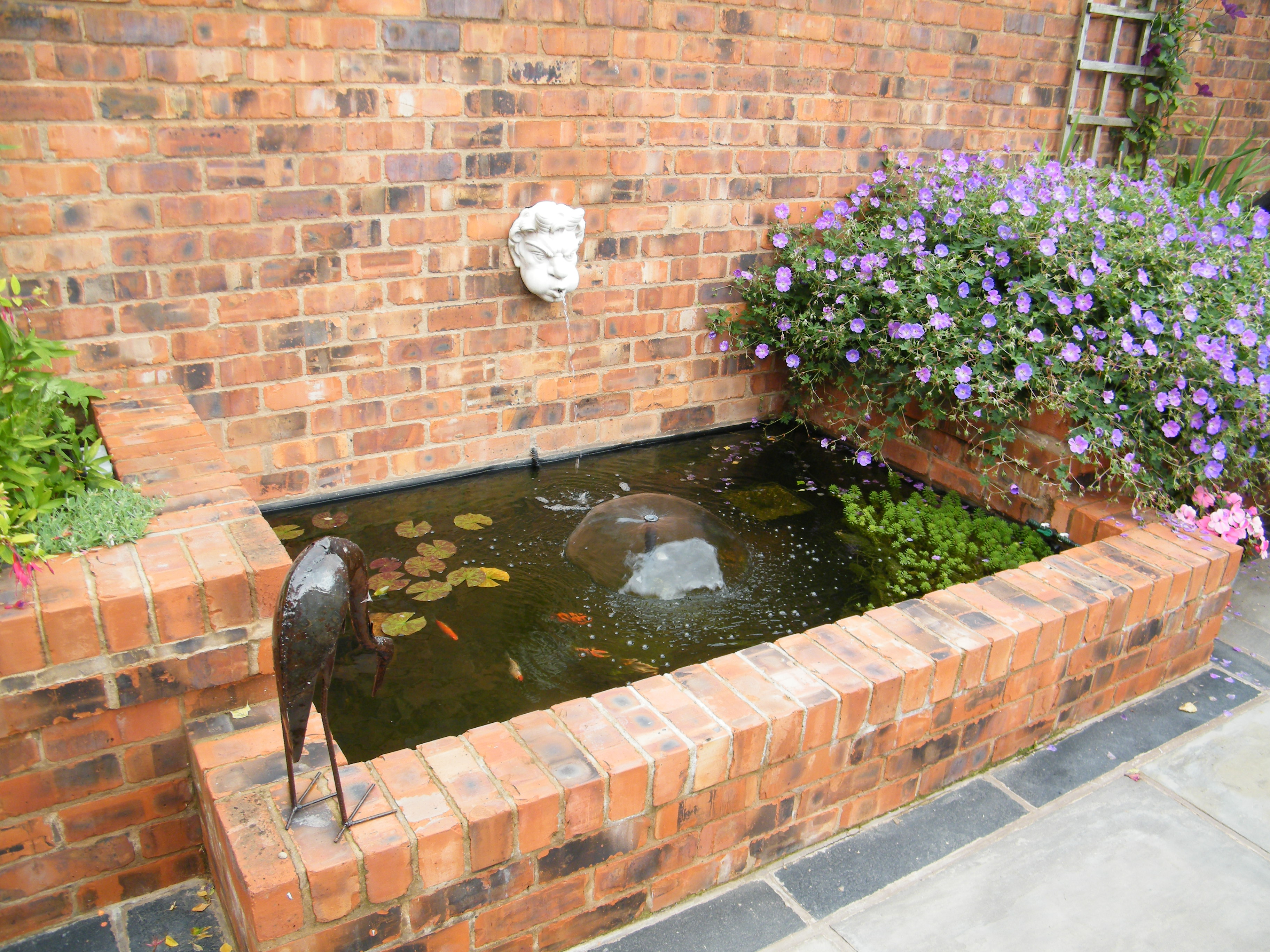 Love Lane Courtyard Classical Styling